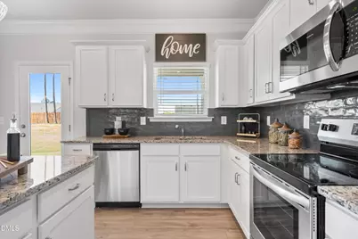 1660 Elk Run Drive, Fayetteville, NC 28312 - Photo 6