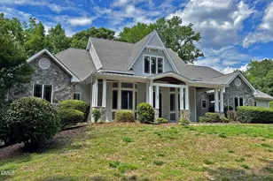 208 Meadow Run Dr, Chapel Hill, NC 27517 - Photo 2