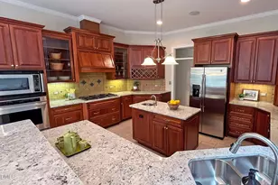 208 Meadow Run Dr, Chapel Hill, NC 27517 - Photo 18