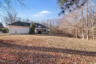 208 Meadow Run Dr, Chapel Hill, NC 27517 - Photo 54
