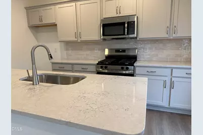 178 Flagstone Way, Wilsons Mills, NC 27520 - Photo 2