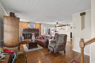 207 S Adams Street, Durham, NC 27703 - Photo 6