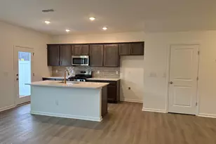 206 Flagstone Wy, Wilsons Mills, NC 27520 - Photo 6