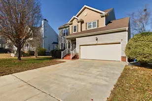 4624 Forest Highland Dr, Raleigh, NC 27604 - Photo 2