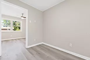 4944 Galveston Dr, Fayetteville, NC 28303 - Photo 6