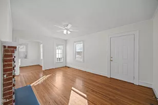 311 W Gilbreath St, Graham, NC 27253 - Photo 4