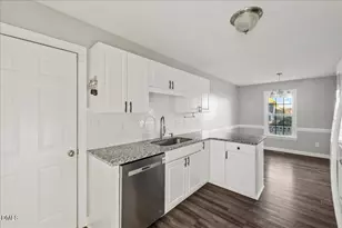 407 Aqua Marine Ln, Knightdale, NC 27545 - Photo 12