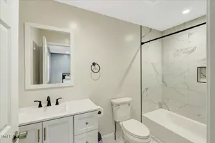 403 Oak St, Roanoke Rapids, NC 27870 - Photo 32