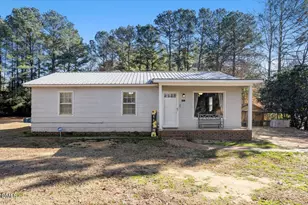 4107 Red Dr, Sanford, NC 27332 - Photo 2