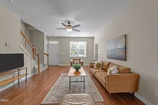 158 Pineland Cir, Raleigh, NC 27606 - Photo 6