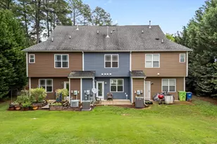 158 Pineland Cir, Raleigh, NC 27606 - Photo 32