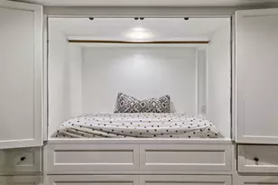 2427 Glenwood Ave, Raleigh, NC 27608 - Photo 28