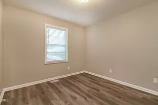 109 Oak Park Dr, Benson, NC 27504 - Photo 12