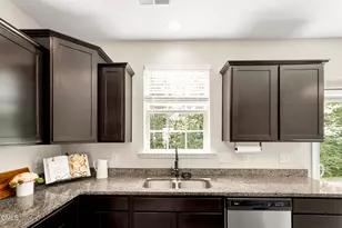 118 Hemlock Green Ln, Clayton, NC 27527 - Photo 8