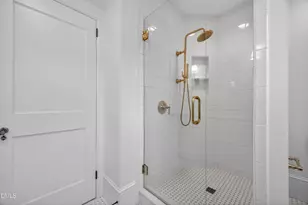 205 Woodburn Rd, Raleigh, NC 27605 - Photo 24