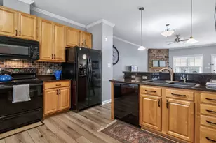 50304 Governors Dr, Chapel Hill, NC 27517 - Photo 8