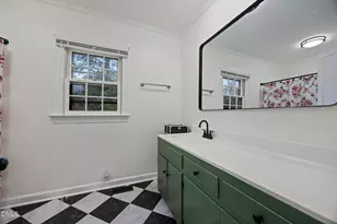 230 Chavasse Ave, Henderson, NC 27536 - Photo 32