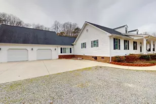 1167 N Nc-581 Hwy, Pikeville, NC 27863 - Photo 6