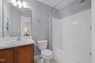 8015 Sunset Branch Ct, Raleigh, NC 27612 - Photo 14