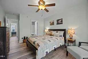 8015 Sunset Branch Ct, Raleigh, NC 27612 - Photo 16