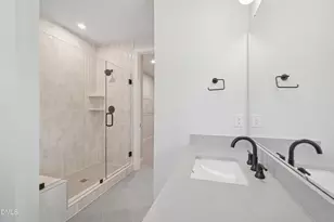 224 Oak Summit Pl, Chapel Hill, NC 27516 - Photo 6