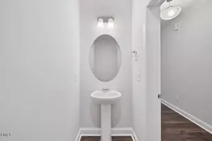 520 Eversden Dr, Zebulon, NC 27597 - Photo 8