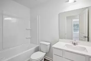 2205 Gln Xing Dr, Durham, NC 27704 - Photo 16