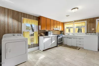 209 Price Street, Pine Level, NC 27576 - Photo 16