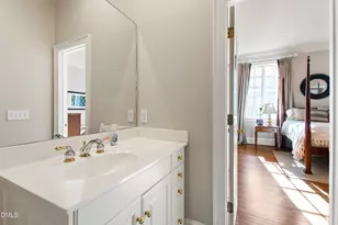 2536 Wake Dr, Raleigh, NC 27608 - Photo 28