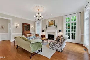 2536 Wake Dr, Raleigh, NC 27608 - Photo 4