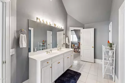 2536 Wake Drive, Raleigh, NC 27608 - Photo 54