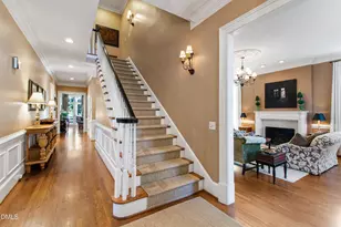 2536 Wake Dr, Raleigh, NC 27608 - Photo 4