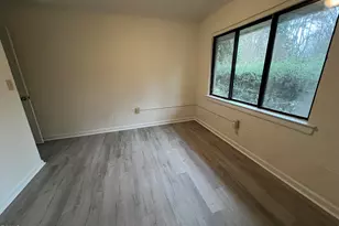 11 Shepherd Ln, Chapel Hill, NC 27514 - Photo 4