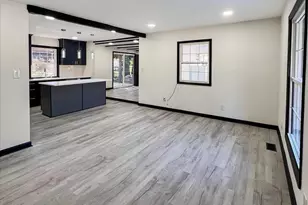 912 E Sanders St, Four Oaks, NC 27524 - Photo 4