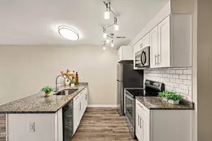 3053 Huntleigh Dr, Raleigh, NC 27604 - Photo 10