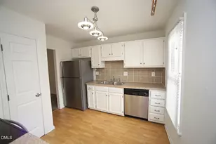 6514 Hearthstone Dr, Raleigh, NC 27615 - Photo 2