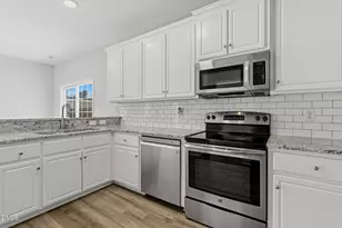 2207 Sunlit Ln, Raleigh, NC 27604 - Photo 4