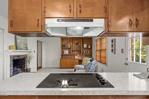 116 Shirley Dr, Cary, NC 27511 - Photo 14