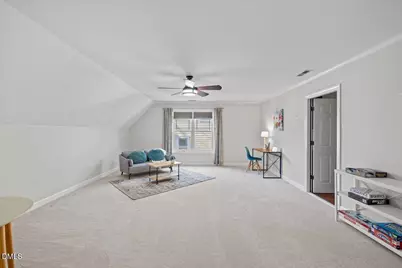 3205 Suncrest Village Lane, Raleigh, NC 27616 - Photo 14