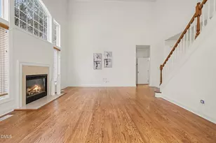 9109 Club Hill Dr, Raleigh, NC 27617 - Photo 6