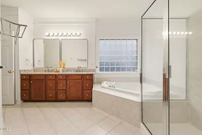 9109 Club Hill Drive, Raleigh, NC 27617 - Photo 24