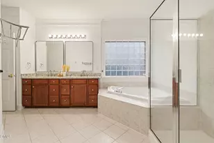 9109 Club Hill Dr, Raleigh, NC 27617 - Photo 24