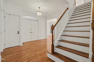 9109 Club Hill Dr, Raleigh, NC 27617 - Photo 4