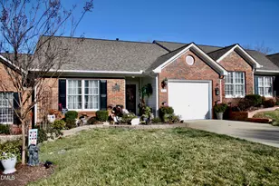 3027 Maple Ave, Burlington, NC 27215 - Photo 1