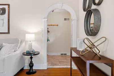 406 E Markham Avenue, Durham, NC 27701 - Photo 10