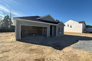 35 Utah Ct, Spring Lake, NC 28390 - Photo 6