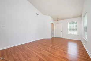 102 Checker Ct, Apex, NC 27502 - Photo 4