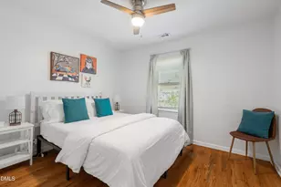 318 E Millbrook Rd, Raleigh, NC 27609 - Photo 22