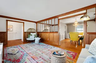 318 E Millbrook Rd, Raleigh, NC 27609 - Photo 6