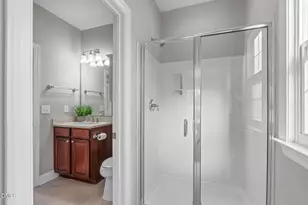 520 Alliance Cir, Cary, NC 27519 - Photo 20